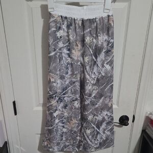 SHEIN White and Gray Camouflage Pants